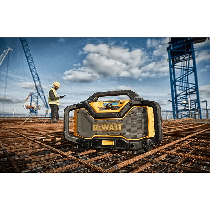 DeWALT DCR027-XE 18V/54V XR Lithium-ion FLEXVOLT Cordless Bluetooth DAB+ & FM Jobsite Music Radio with Charger - Image 4