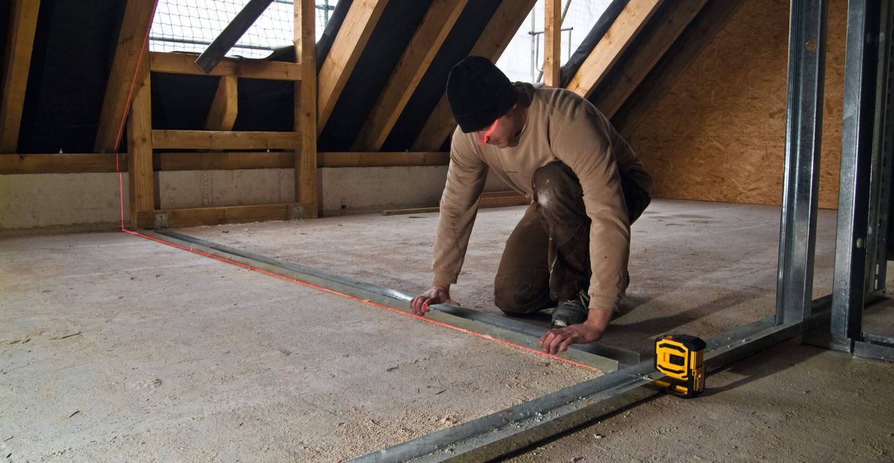 Stabila 18327 LAX 300 Red Beam Cross Line + Plumb Bob / Dot Point Laser