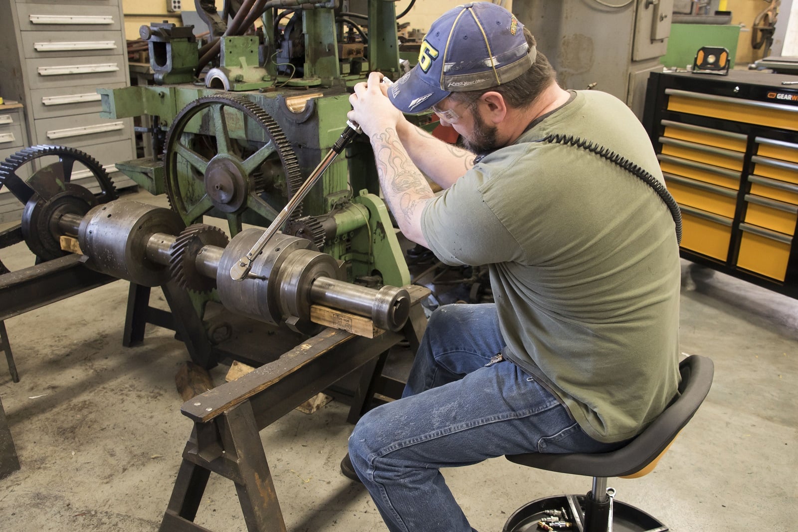 GEARWRENCH 85181 1/2″ Square Drive 120XP™ Micrometer Torque Wrench 40.67Nm – 338.95Nm (30-250Ft/Lbs) - Image 6