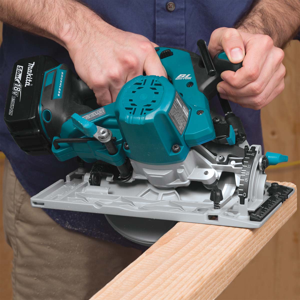 Makita DHS680Z 18V Lithium-Ion Mobile Cordless Brushless 165mm Circular Saw - Tool Only - Image 6