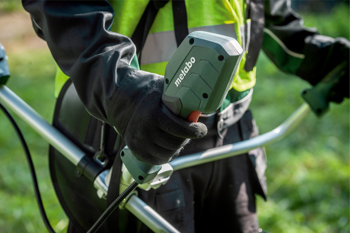 Metabo FSB 36-18 LTX BL 40 36V (18Vx2) Lithium-Ion Brushless String Line Trimmer Brushcutter – Tool Only 601611850 - Image 4