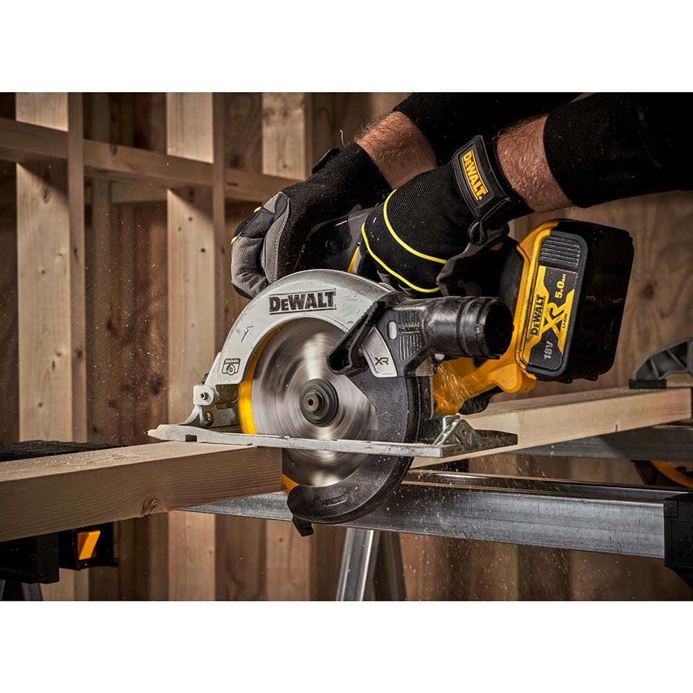 DeWALT DCS565N-XJ 18V XR Lithium-Ion Brushless Cordless 165mm (6-1/2") Circular Saw - Tool Only - Image 8