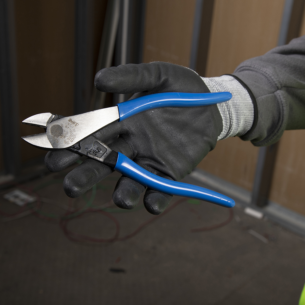 KLEIN Tools A-D2000-48 Diagonal Cutting Pliers, Heavy-Duty, High-Leverage, 20.3cm - Made in USA - Image 9