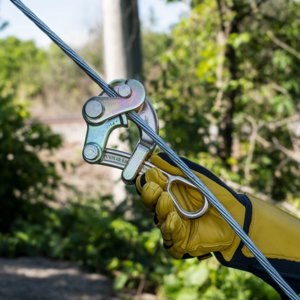 KLEIN Tools A-1604-20L Haven's™ Grip with Swing Latch, Wire Pulling - Image 7